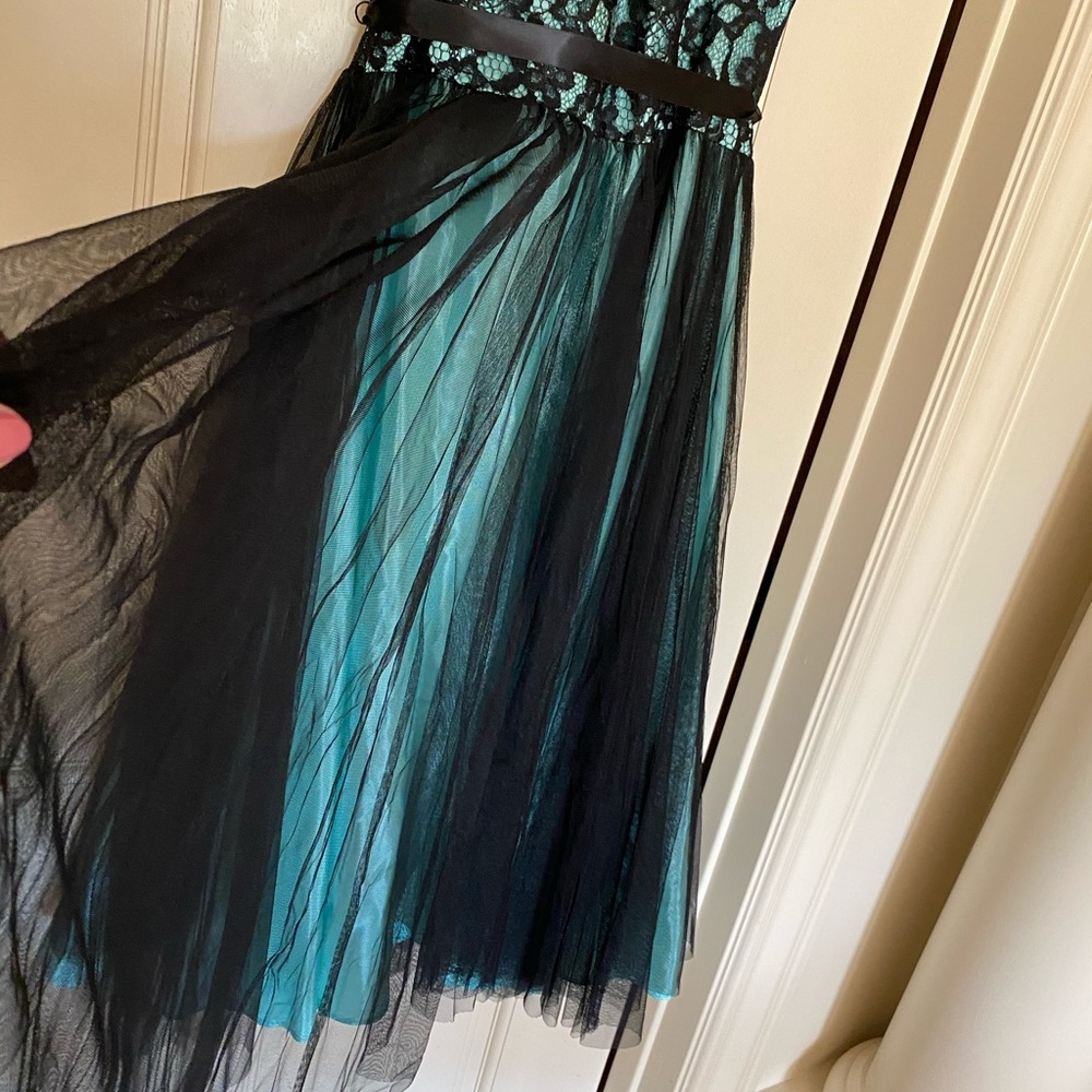 Cache dress - Picture 5 of 8